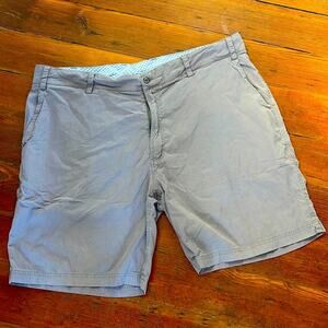 TASC Performance flat front chino dress shorts sz 40